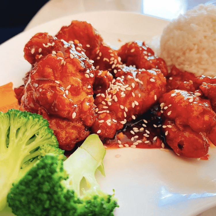 芝麻鸡 Crispy Sesame Chicken.