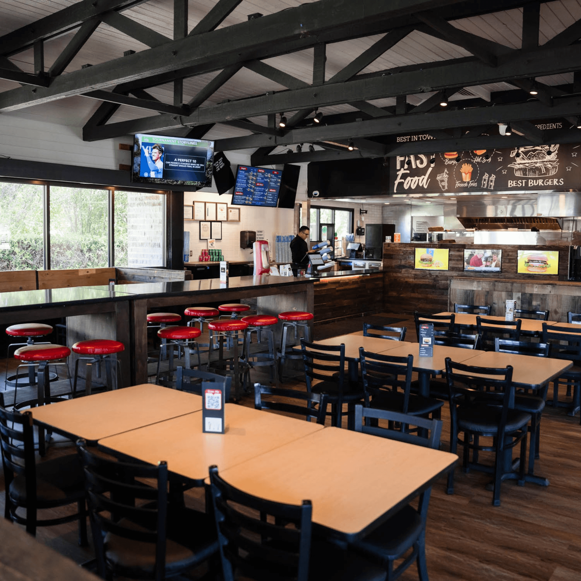 Fred's Burger gallery image #3