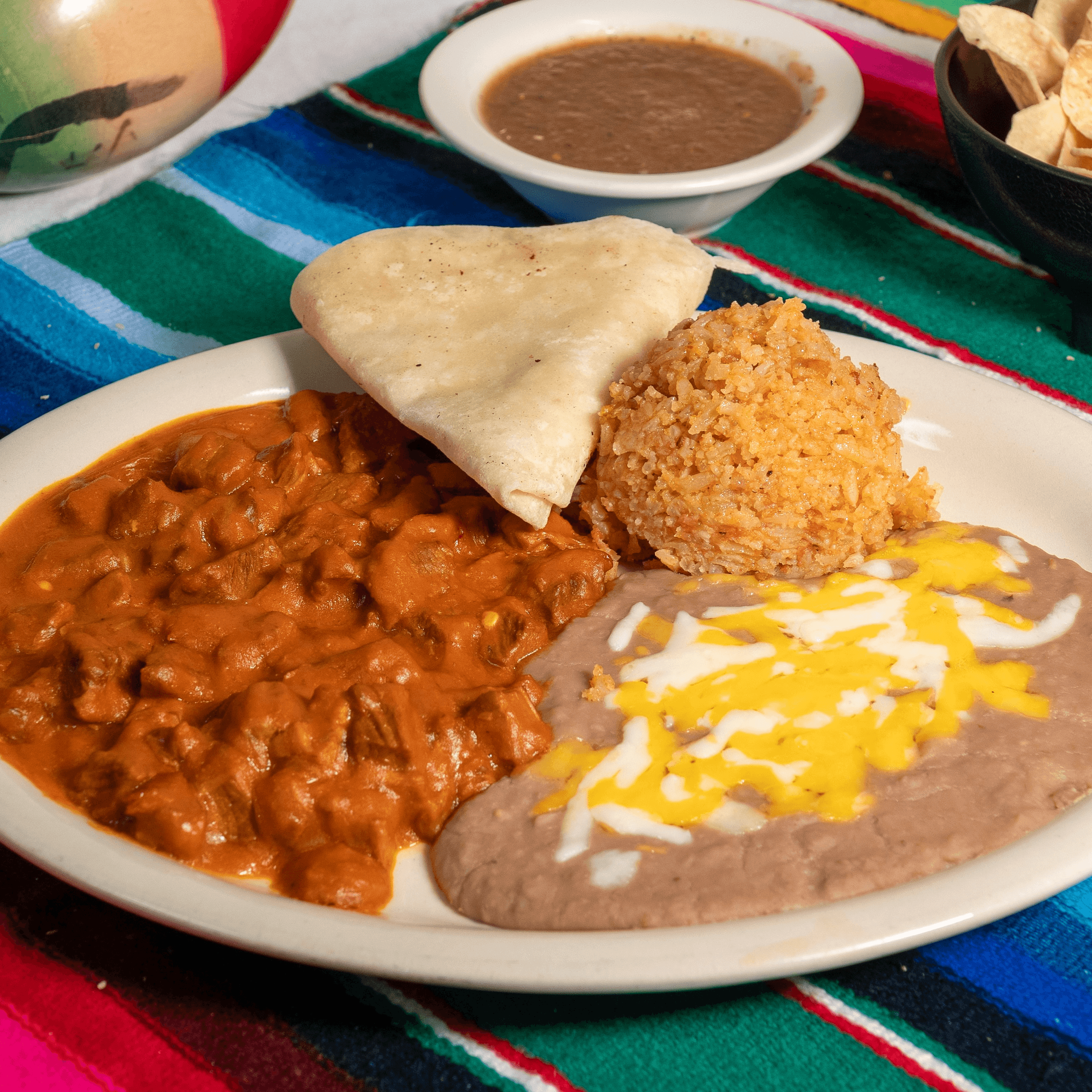 Lunch Red or Green Chili Meat Plate.