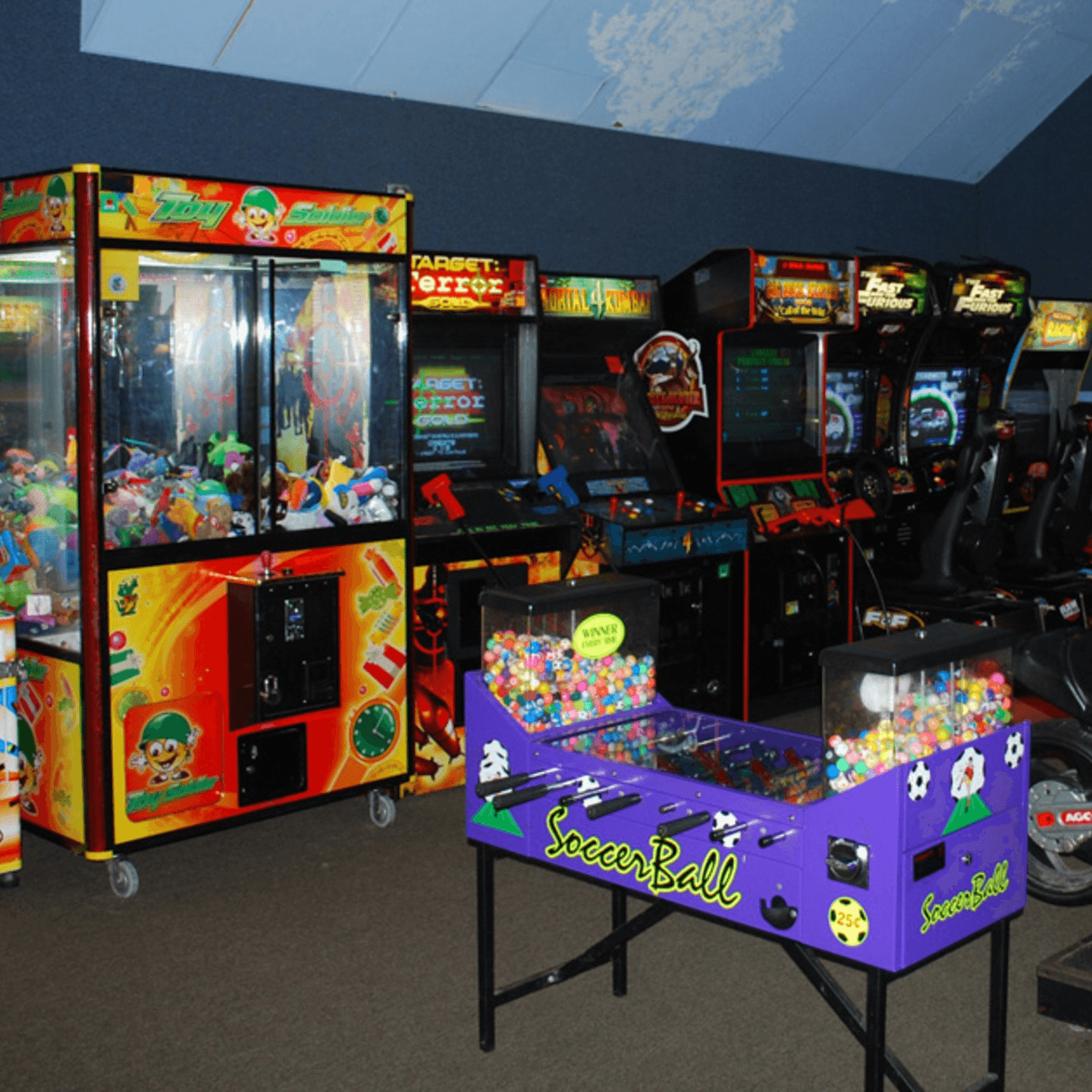Family Fun at Thorny’s – Kid’s Zone Included! 🎮