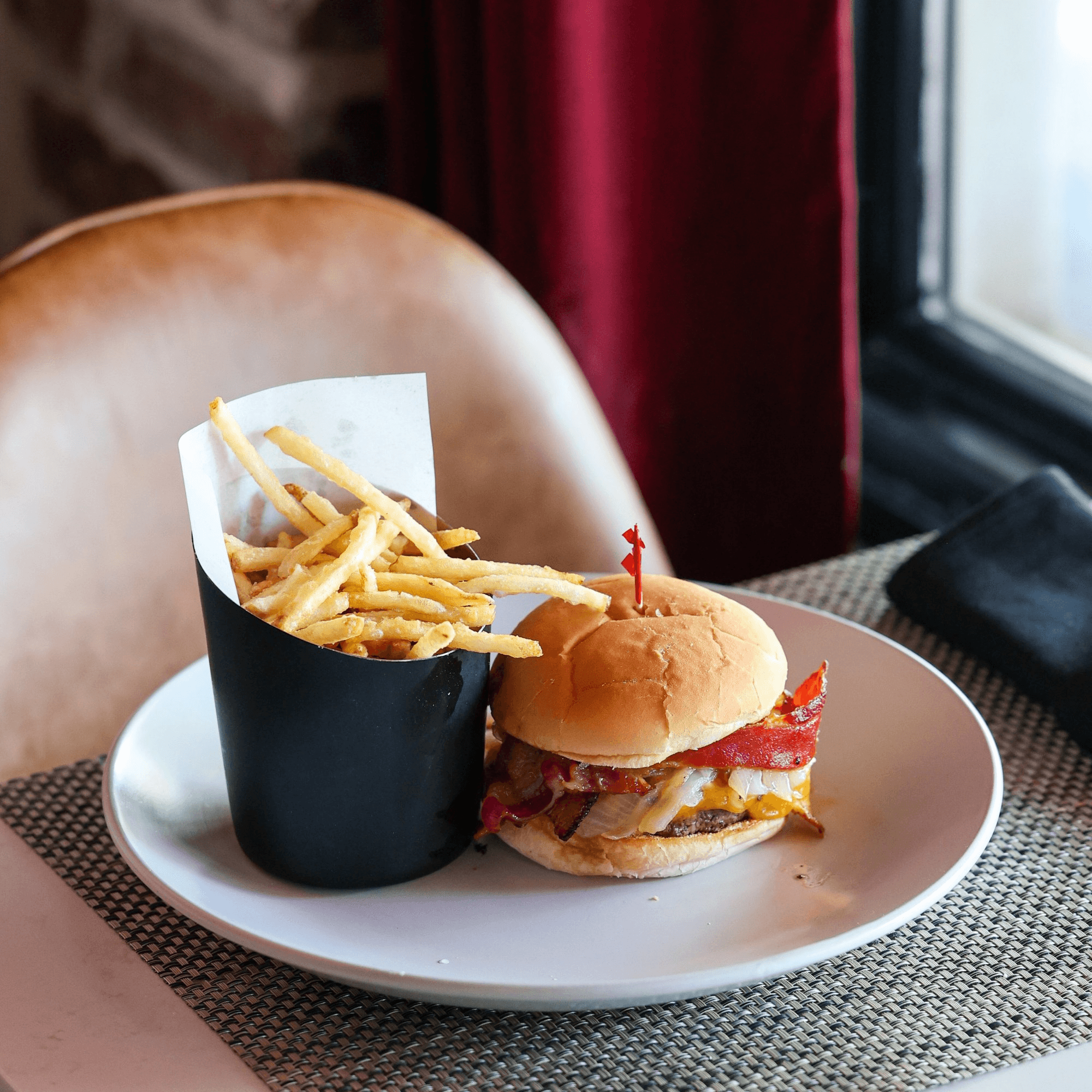 Brickland | Restaurant & Bar gallery image #3