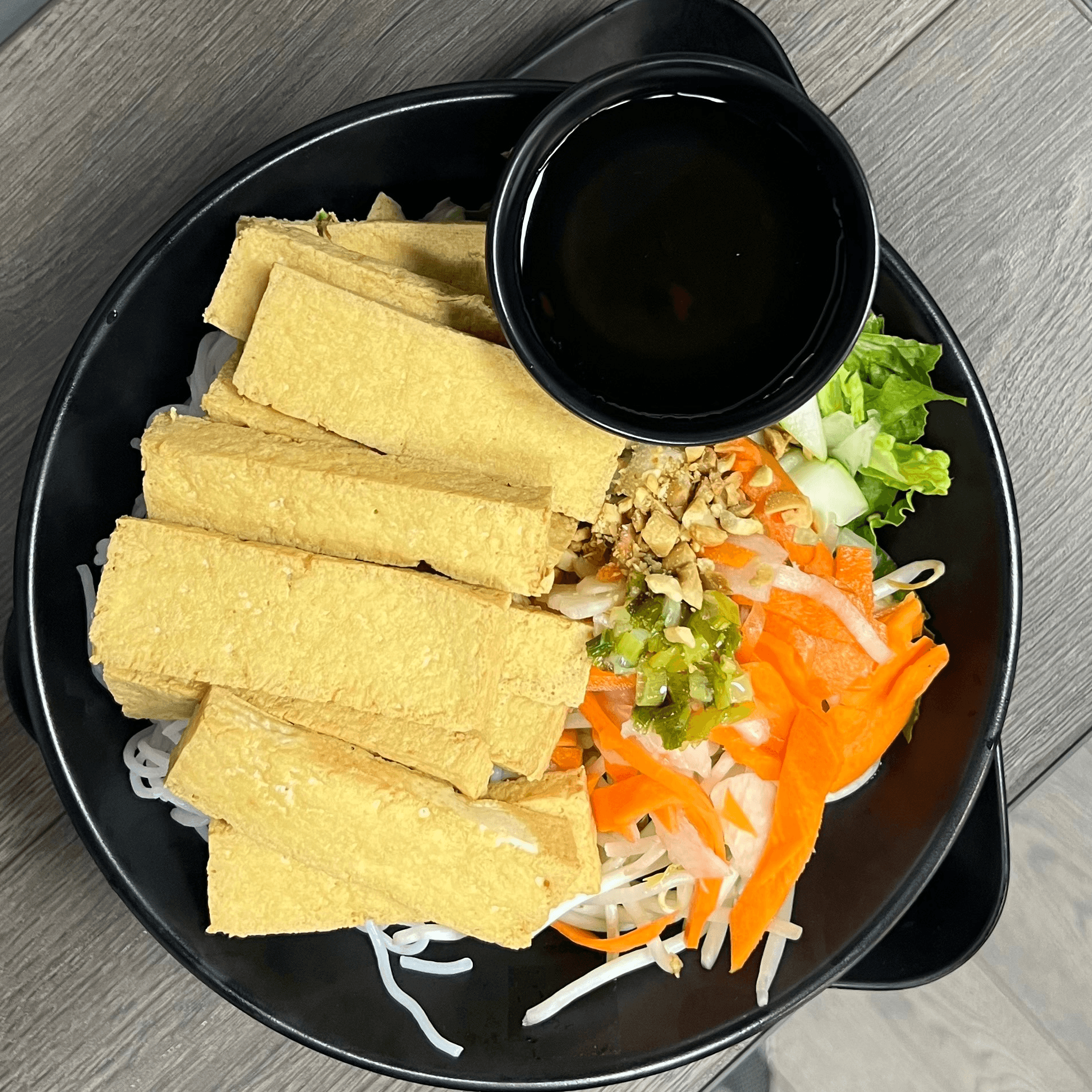 VT7. Vermicelli Fried Tofu ( Veggie Sauce).