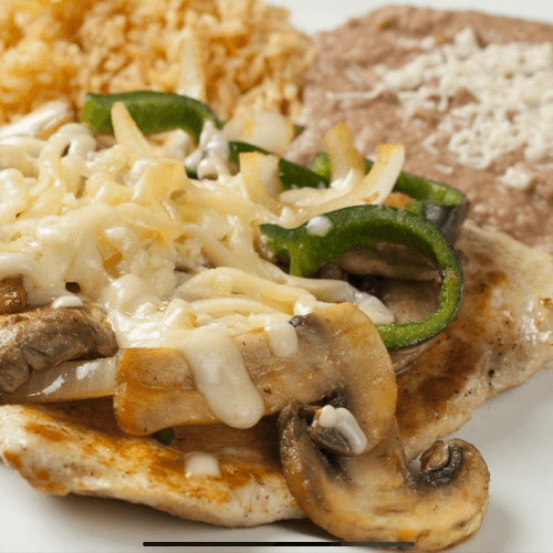 77. Pollo Chihuahua.