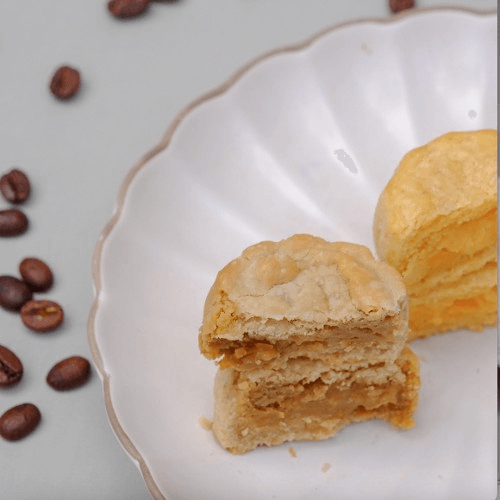 Coffee Lava Mooncake咖啡奶黄流心月饼.