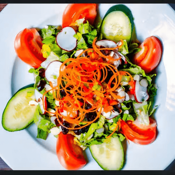 Garden Salad (serves 8).