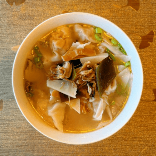 Bone Broth Wonton Soup / 骨汤馄饨（鲜味/辣味）.