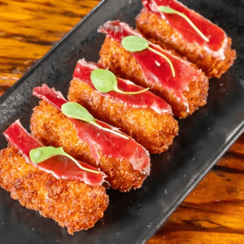Croquetas de Pollo y Jamon Iberico de Bellota.