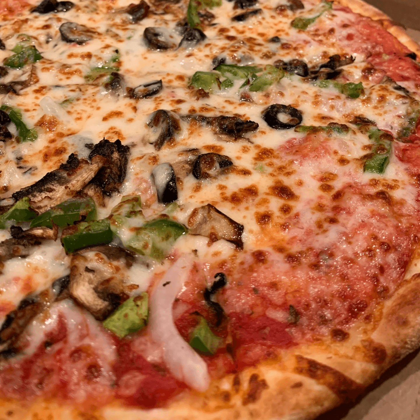 Gather 'Round for a Slice at Spartan’s Pizza