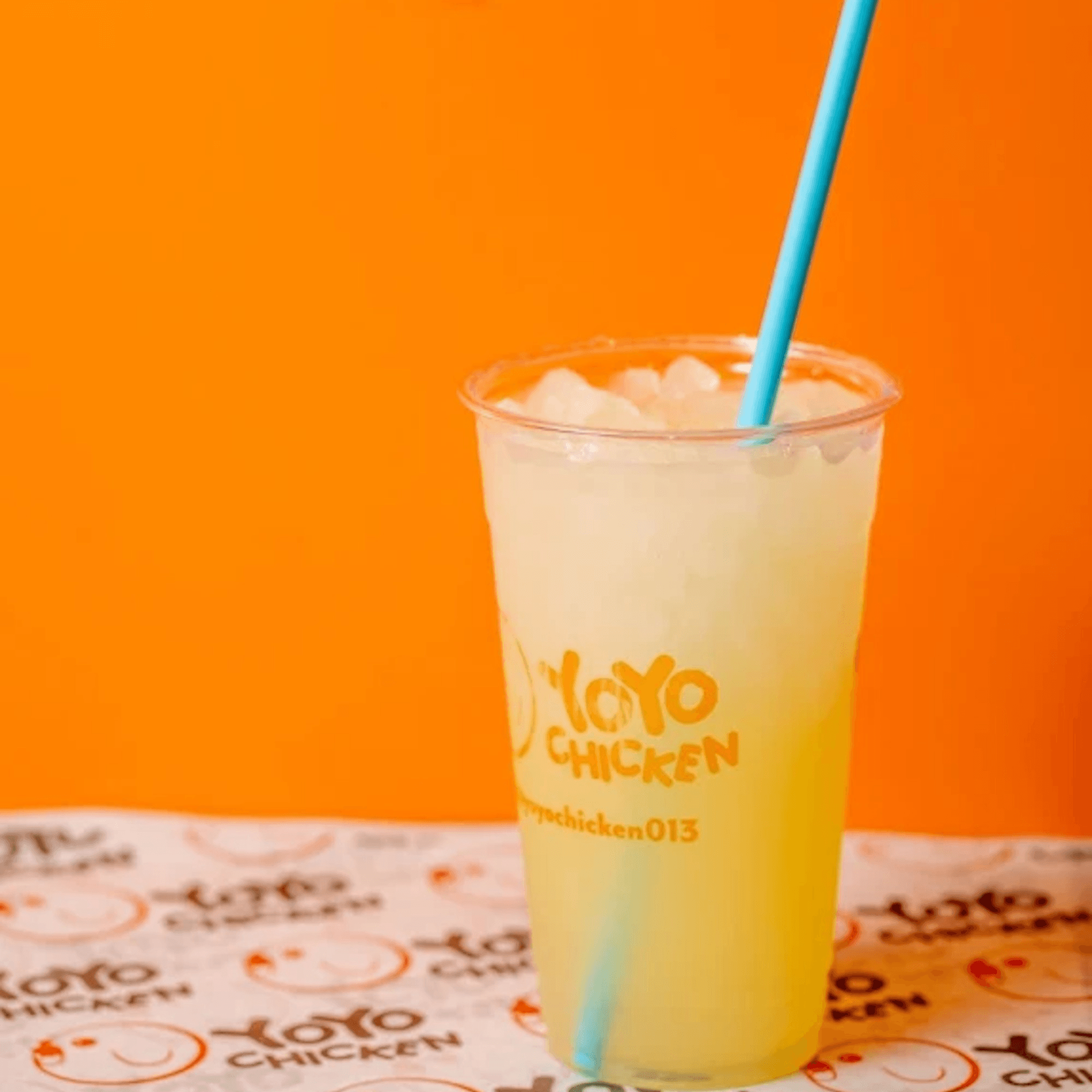 Yoyo Chicken gallery image #5