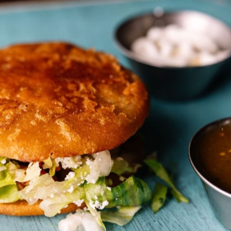 Gordita Chicken (Halal).