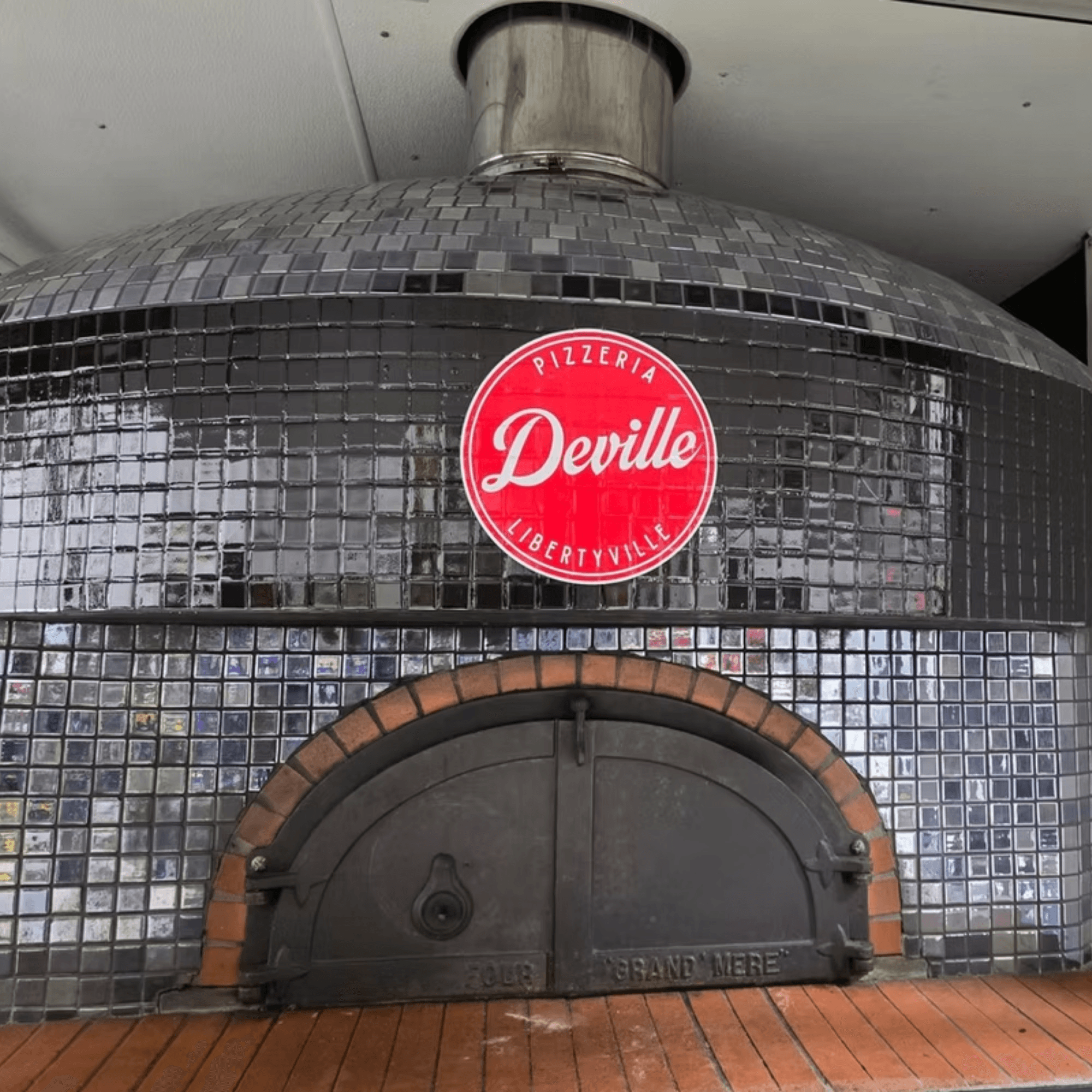 Pizzeria Deville  gallery image #2
