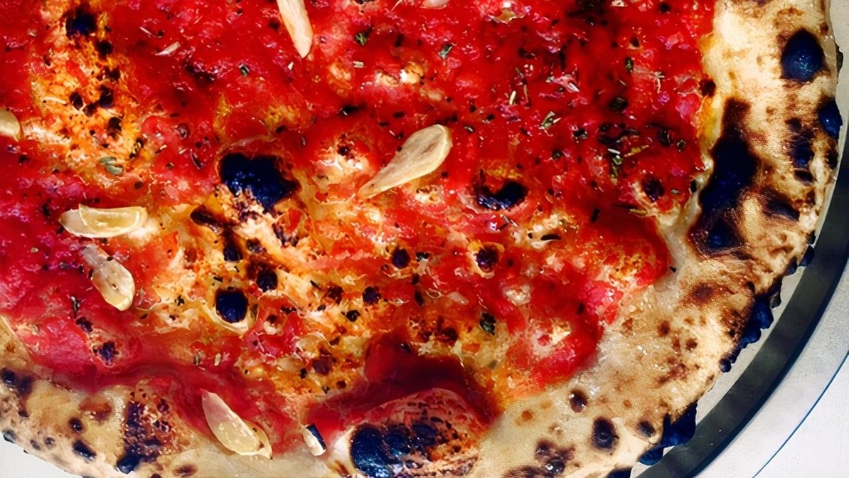 Marinara Pizza.