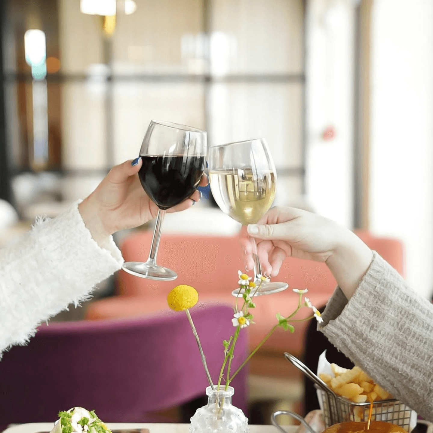 Sunday Social – Cocktails and Good Times