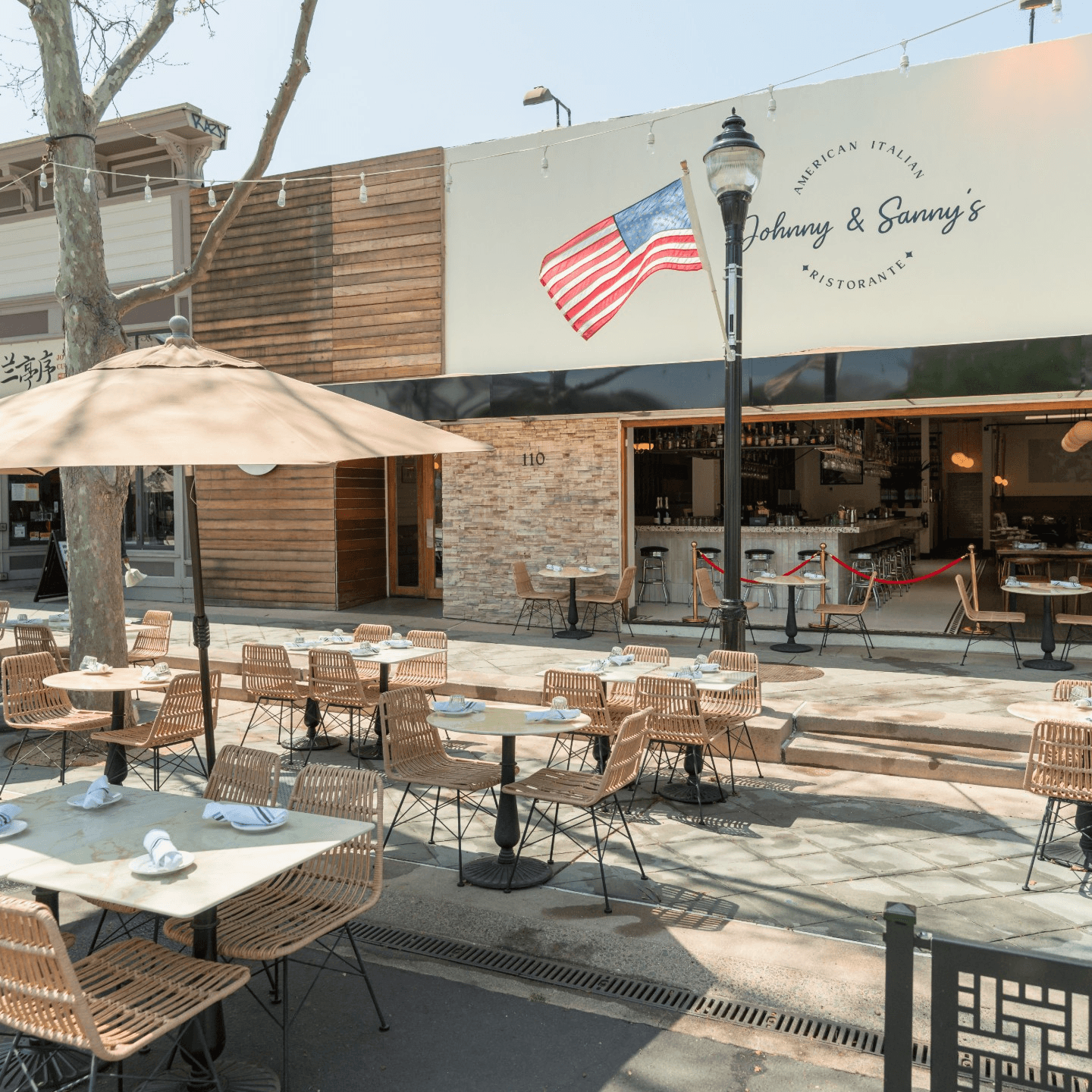 Johnny&#39;s - うにさん Best Italian food in Mountain View, CA | Johnny & Sanny's
