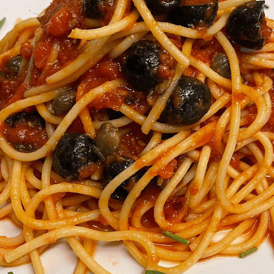 Pasta alla puttanesca.
