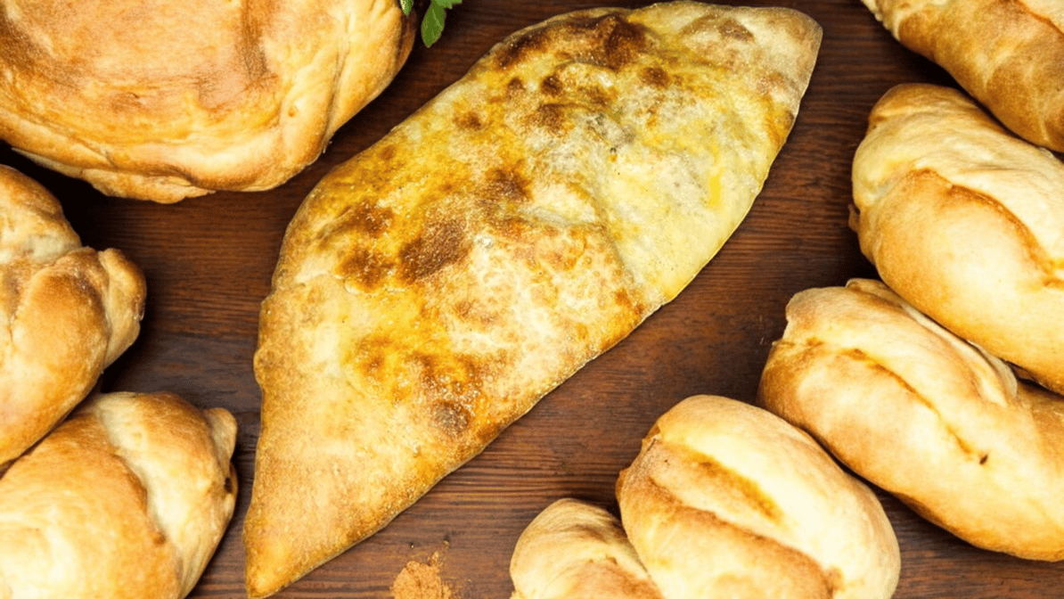 Dinner Delights: Pizza, Pasta, and More