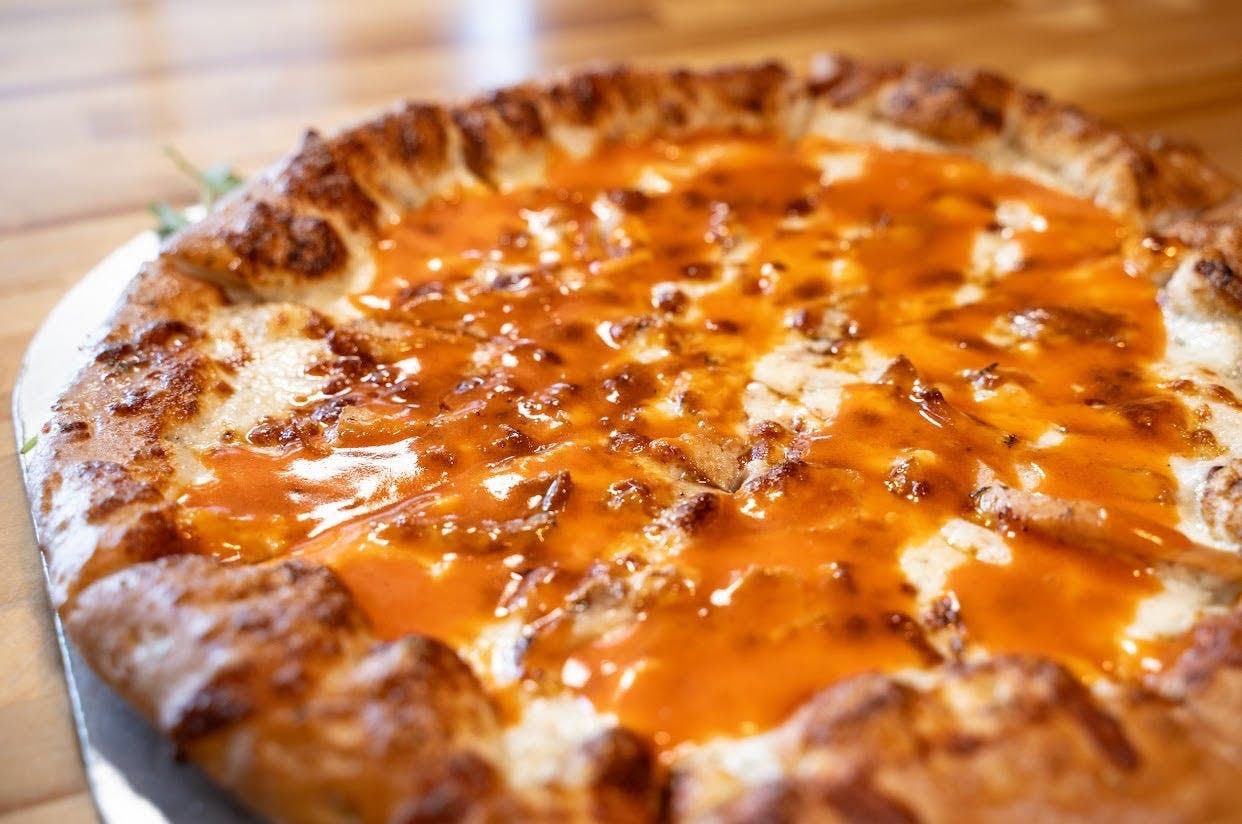 10” Gluten-Free Buffalo Chicken Pizza.