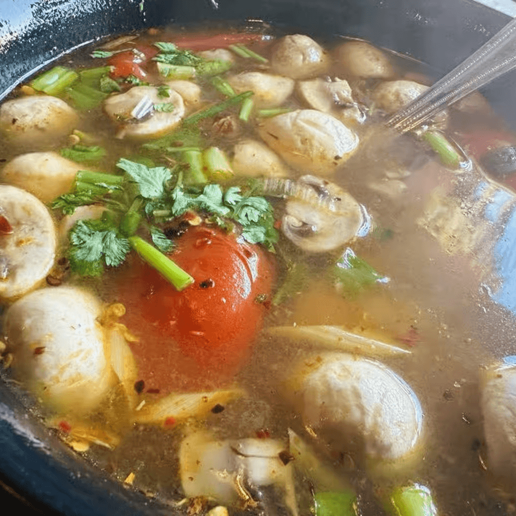 Tom Yum Soup ต้มยํา.