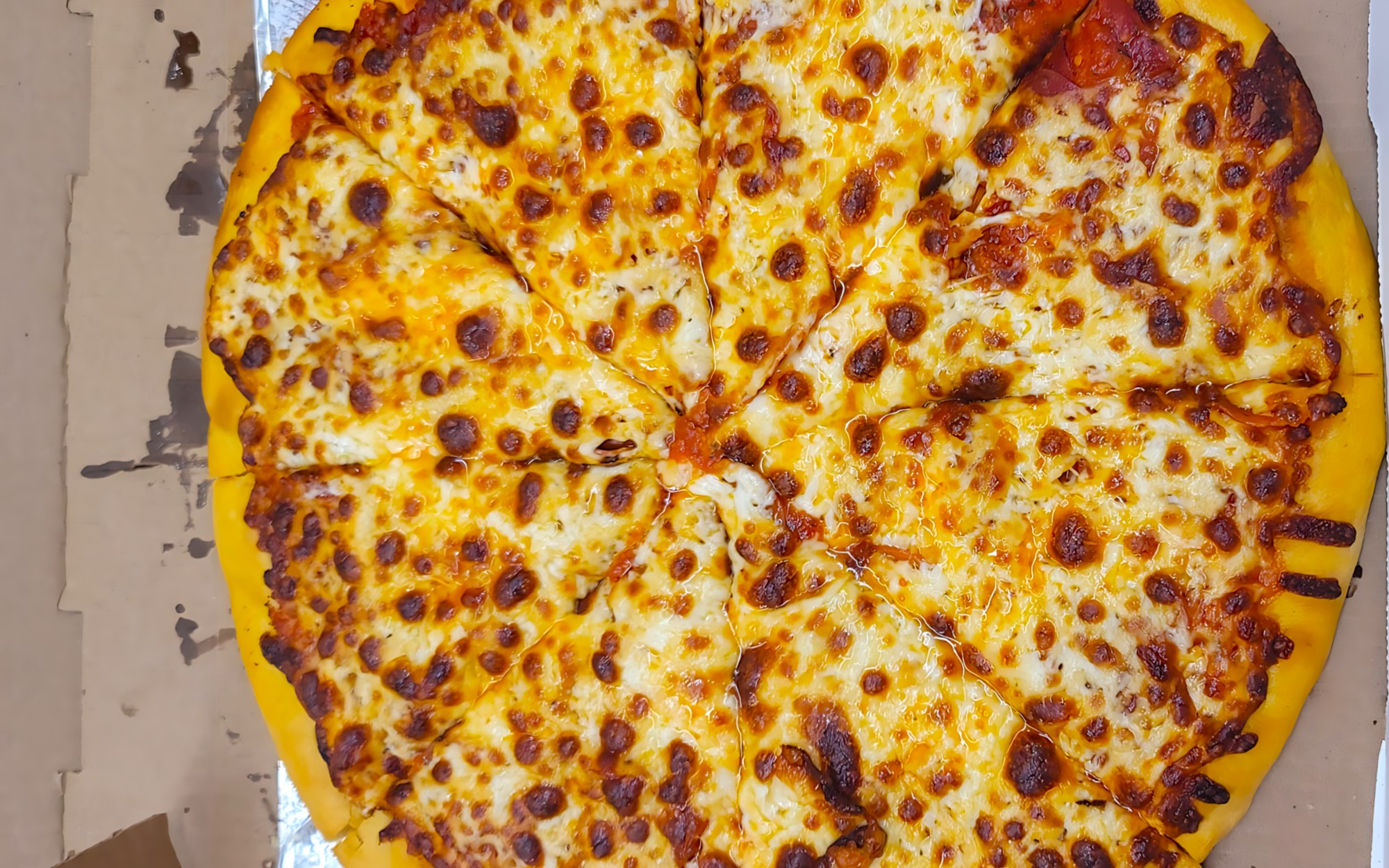 Momo's Pizzeria