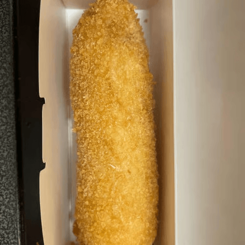 C2. Original Half & Half Corn Dog / Bánh Xúc Xích Phô Mai Chiến.