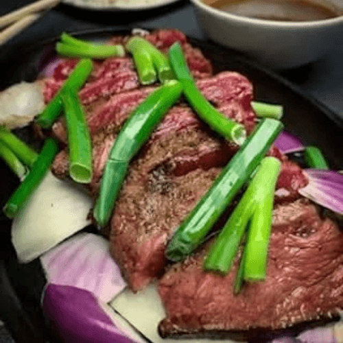 Bò "Filet Mignon" Sốt Tiêu Đen - Beef Filet Mignon" Black Pepper Sauce.