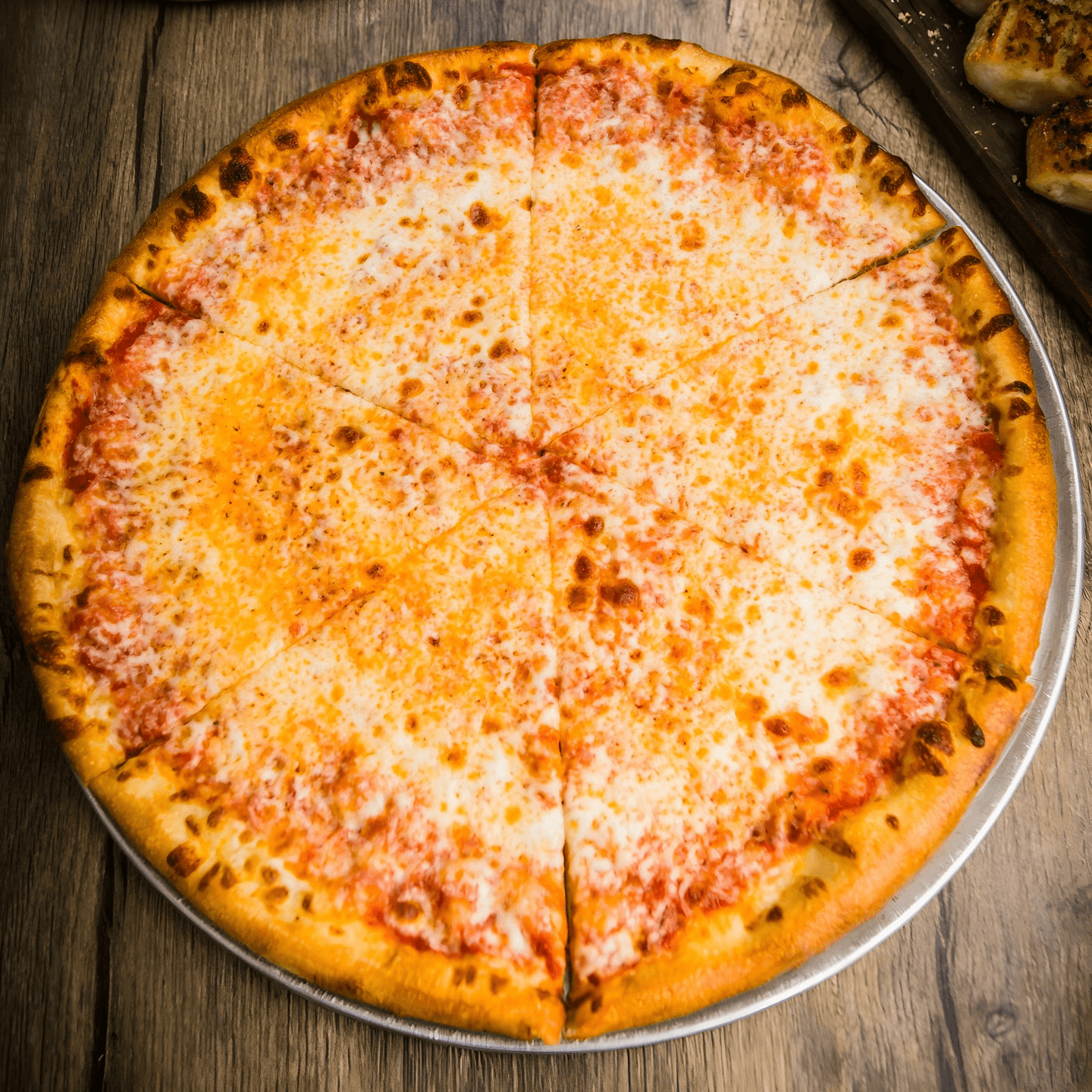 A Slice of Italy in the Heart of Anaheim 🍕