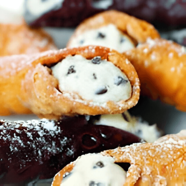 Cannoli.