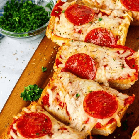 French Bread Pizza W/Mozzarella.