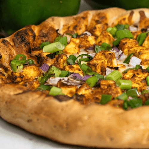 Chili Paneer Pizza.