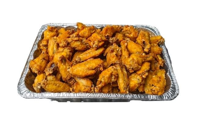 1/4 Tray Chicken Wings (Approximately 24 Wings).