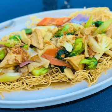 Mì Xào Giòn Chạy - Haystack in the Field.