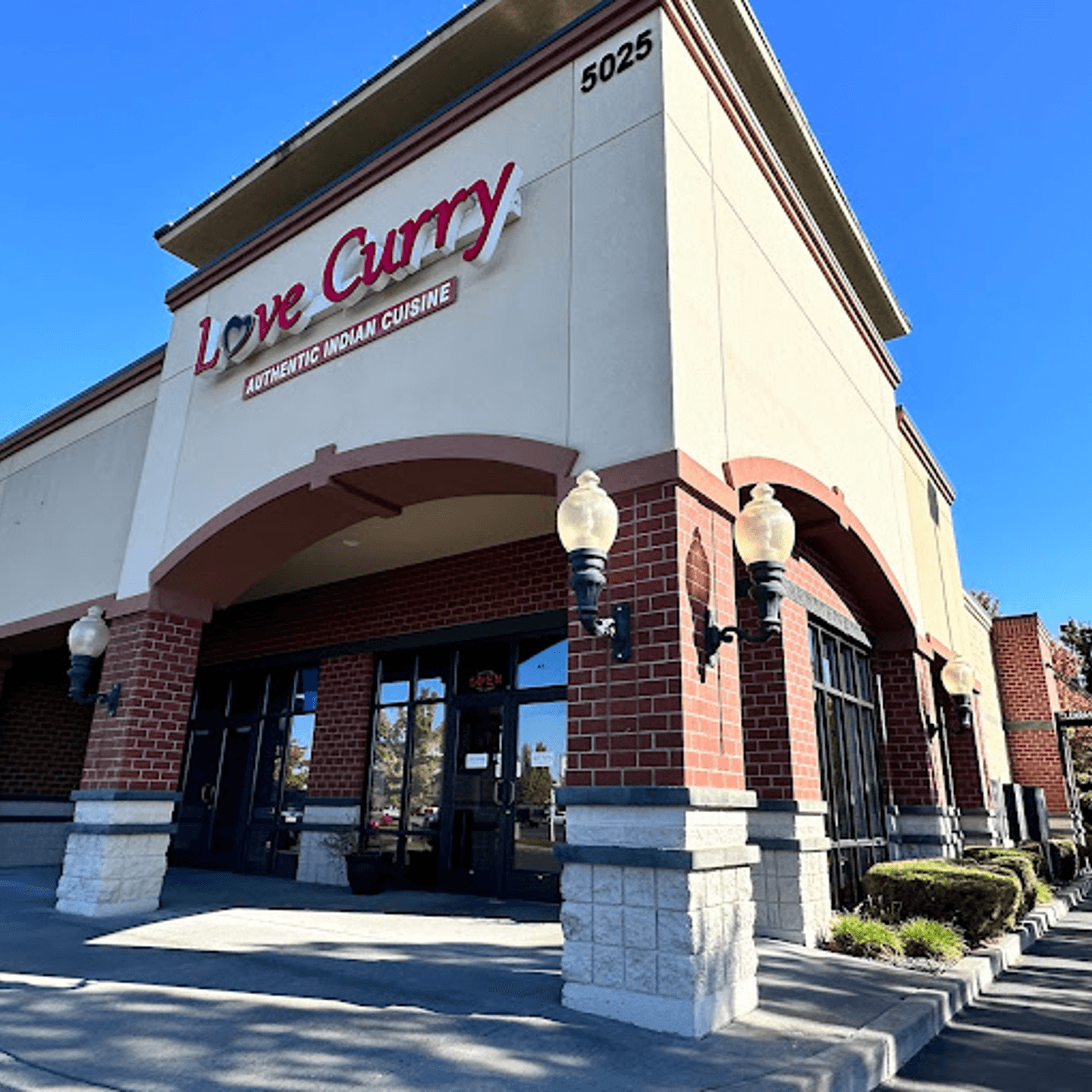 Welcome to Love Curry Indian Cuisine
