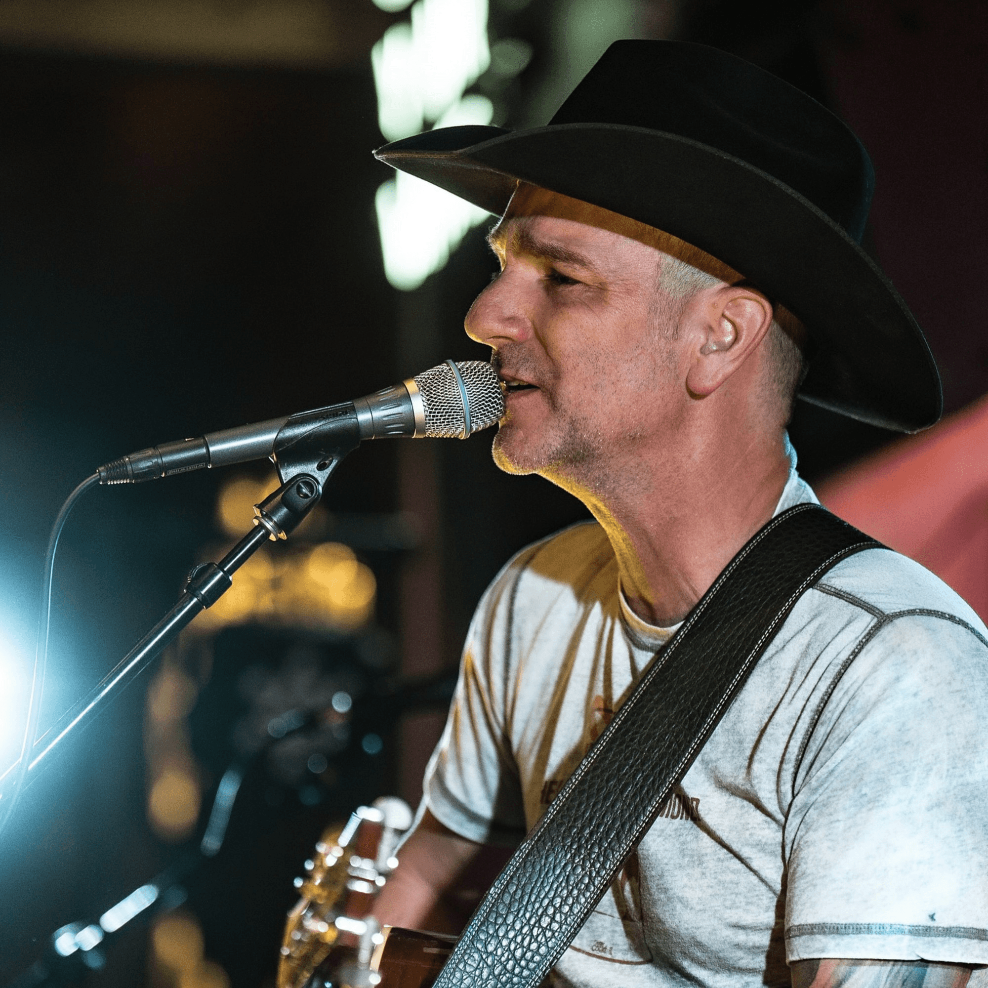 The Cross-Eyed Cricket Watering Hole gallery image #1