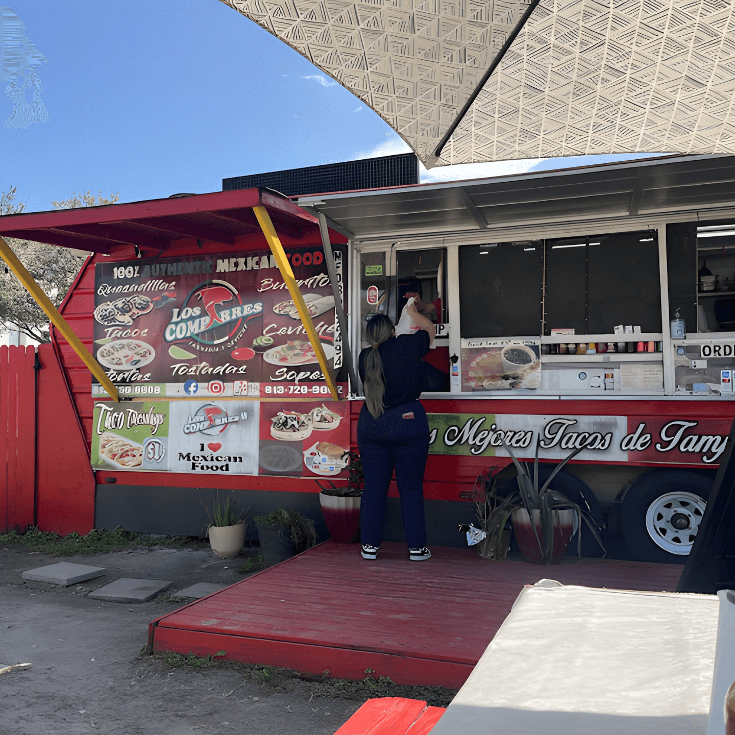 Welcome to Los Comparres 🌮