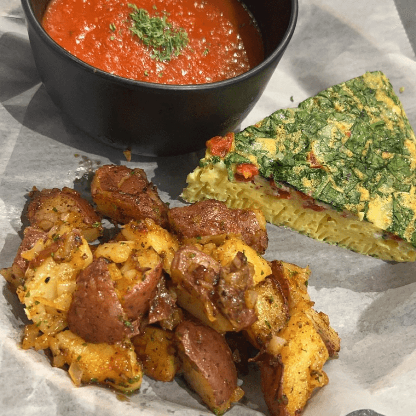 Hot Tomatoes: Sunday Brunch Now Available!