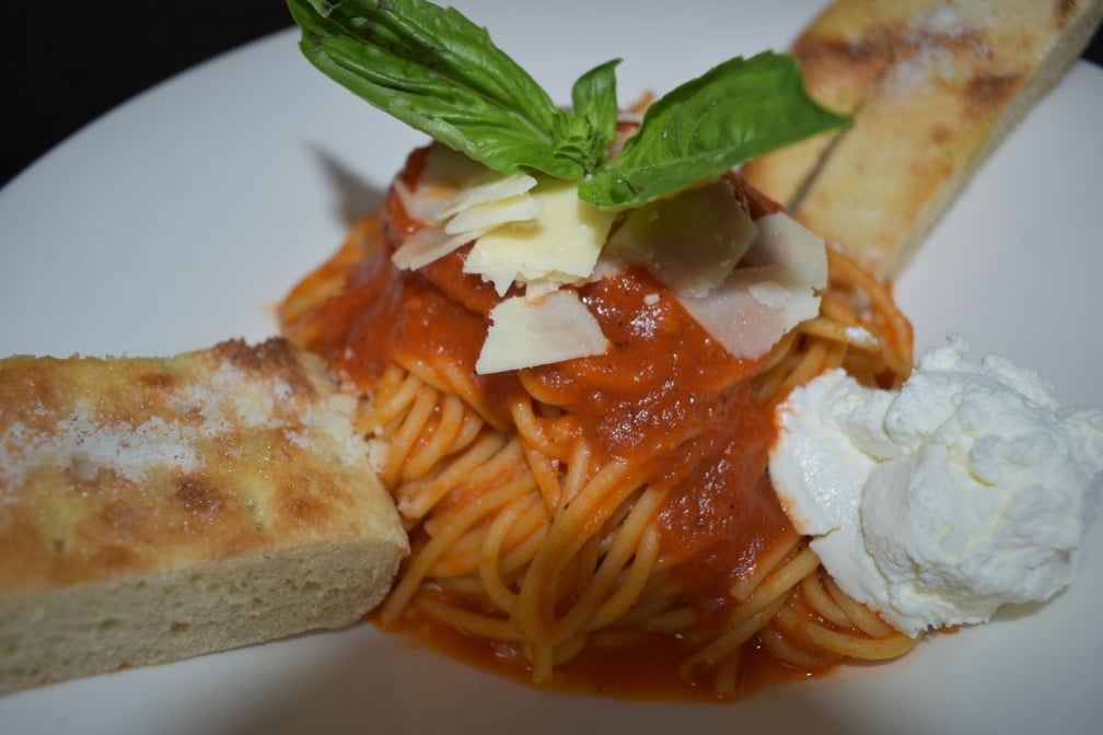 Spaghetti Pomodoro Pasta.