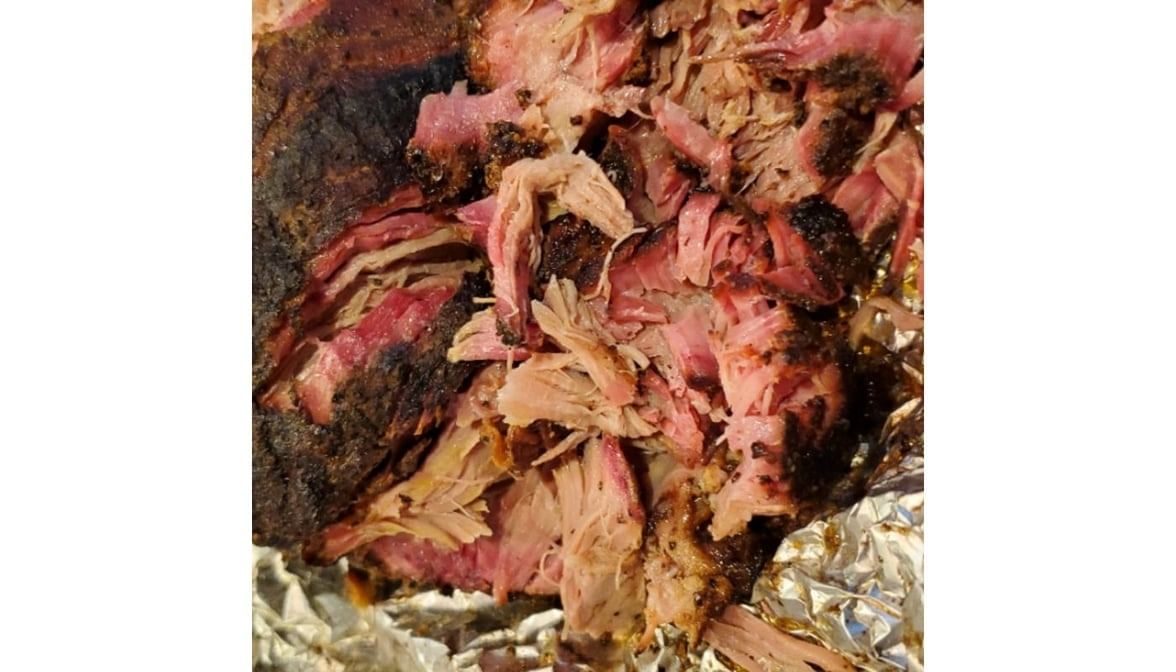2 Meat Pulled Pork Plate.