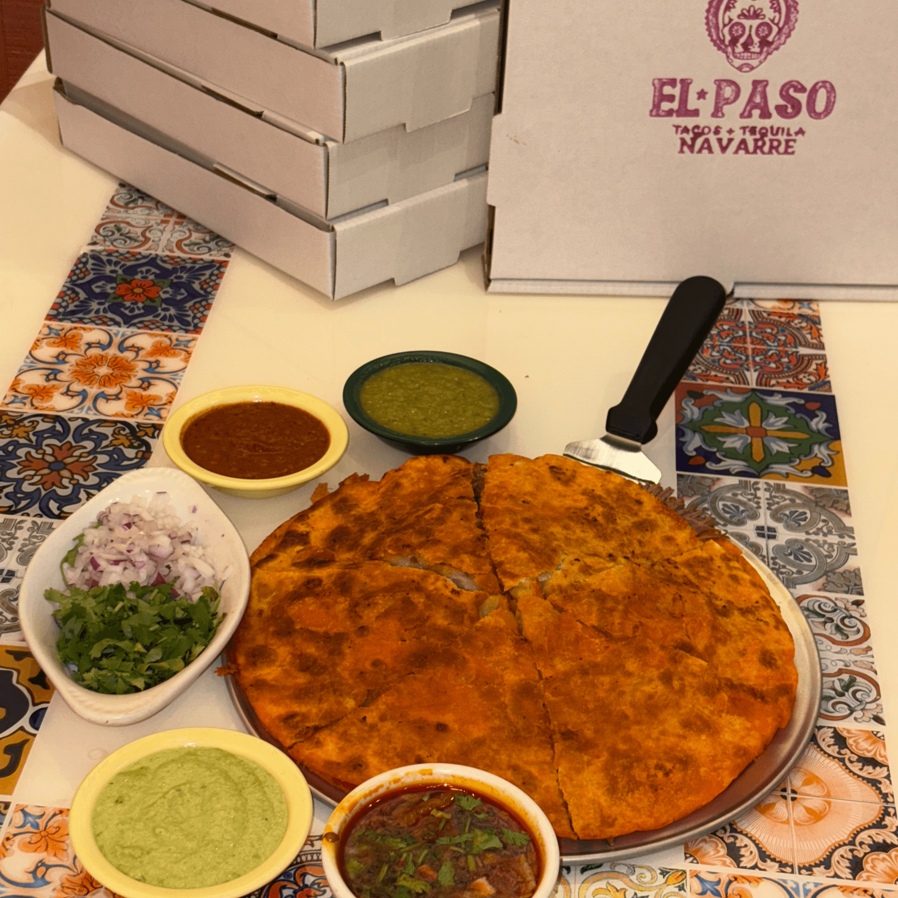 Quesa Birria (Pizza Birria).