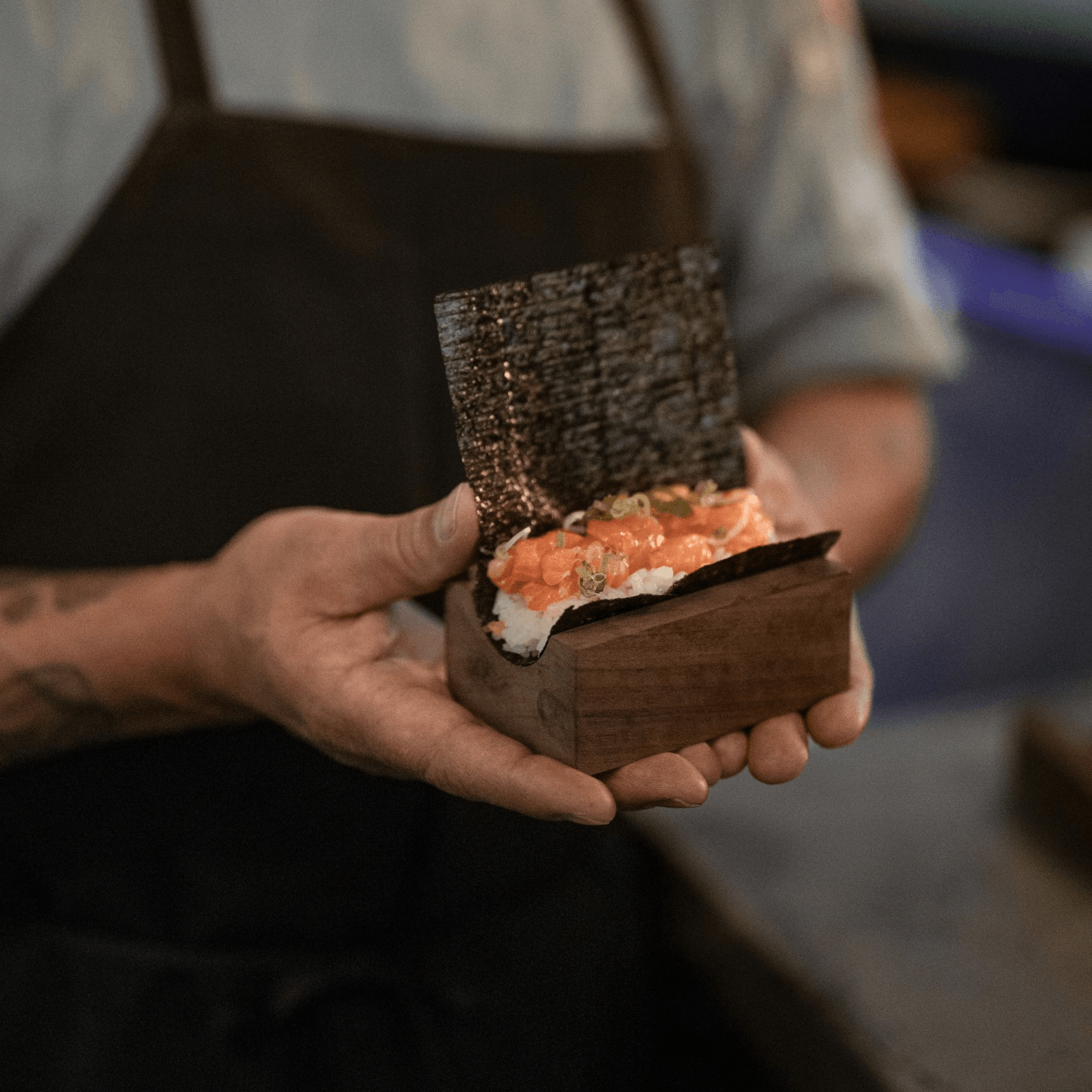 Prepare for a traditional hand roll