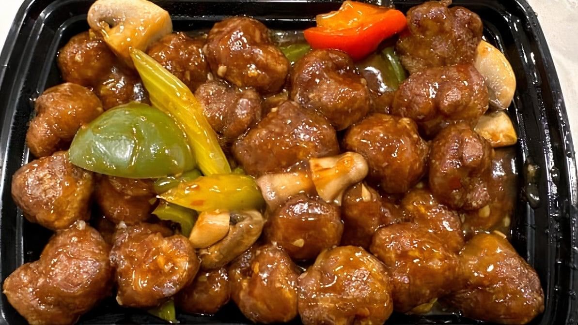 General Tsoโs chicken.