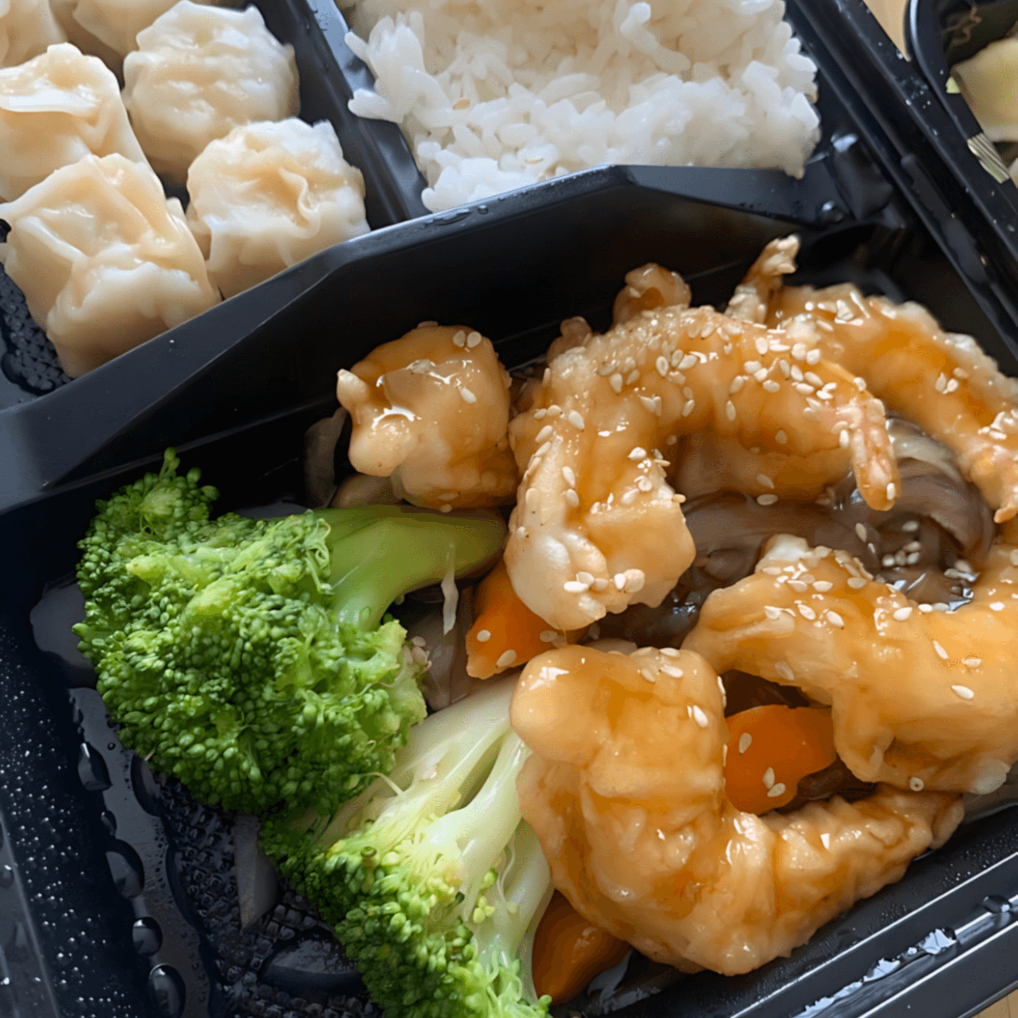 Big Bang Sushi & Poke gallery image #4