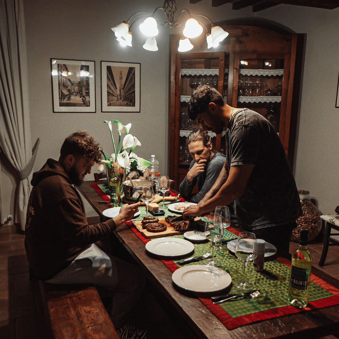 Catering That Brings People Together!