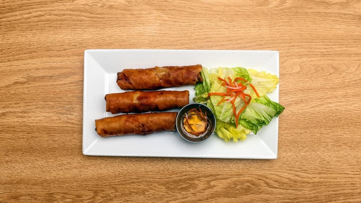 Imperial Egg Rolls (Cha Gio) (3).