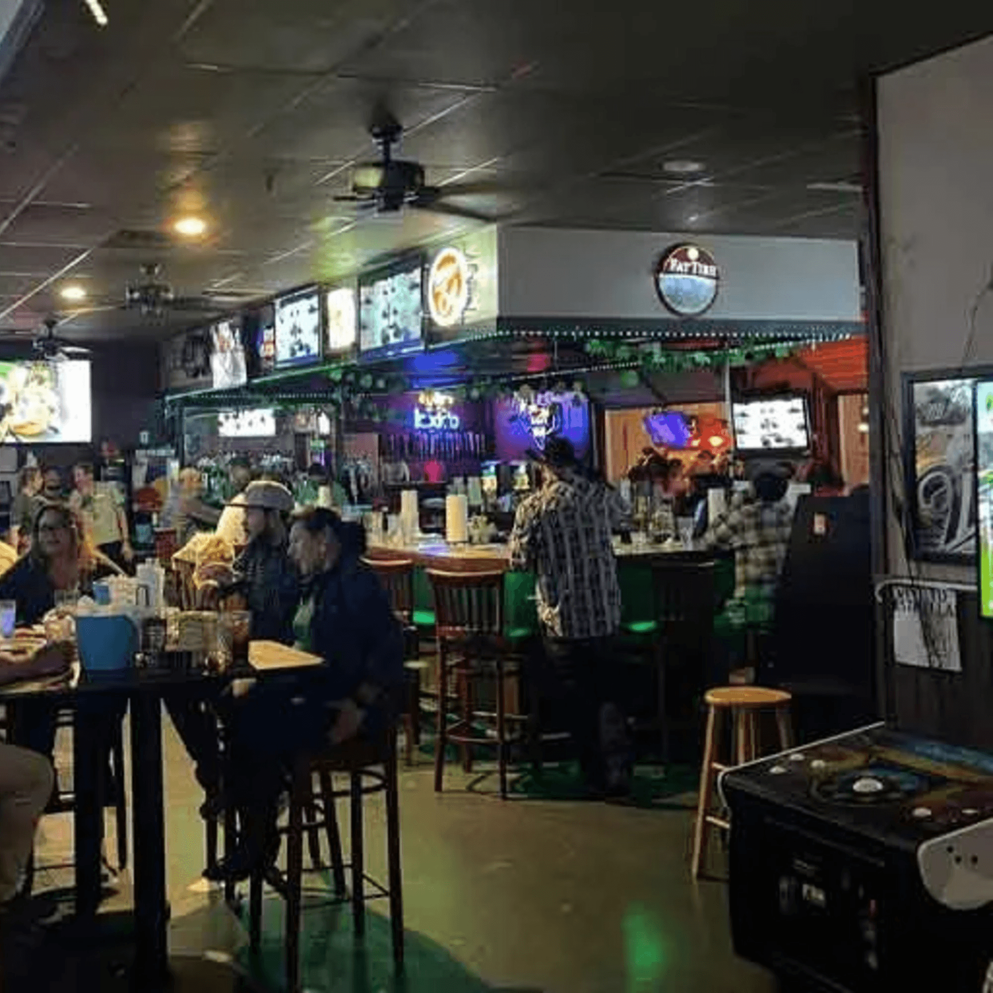 Wolfies Restaurant and Sports Bar gallery image #58