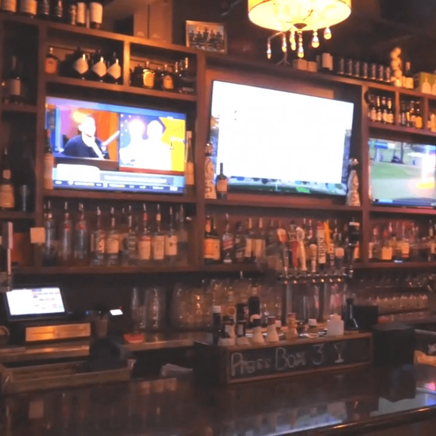 Welcome to Press Box Sports Grill