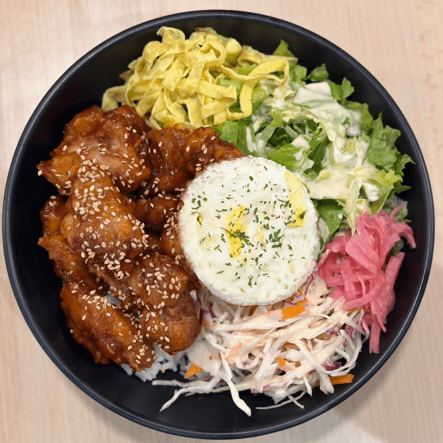 FRESH, HEALTHY BOWLS!