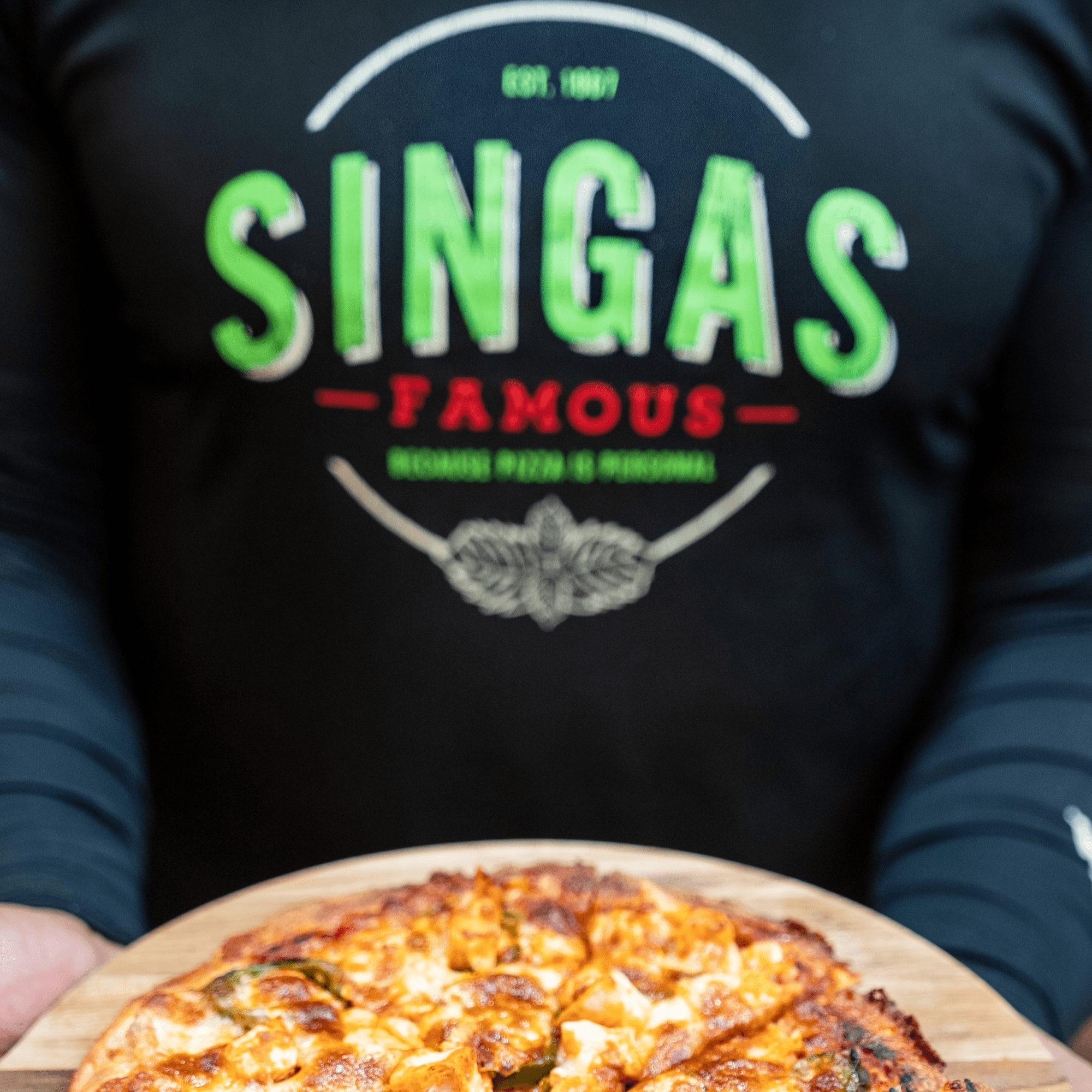Singas Famous Pizza gallery image #5
