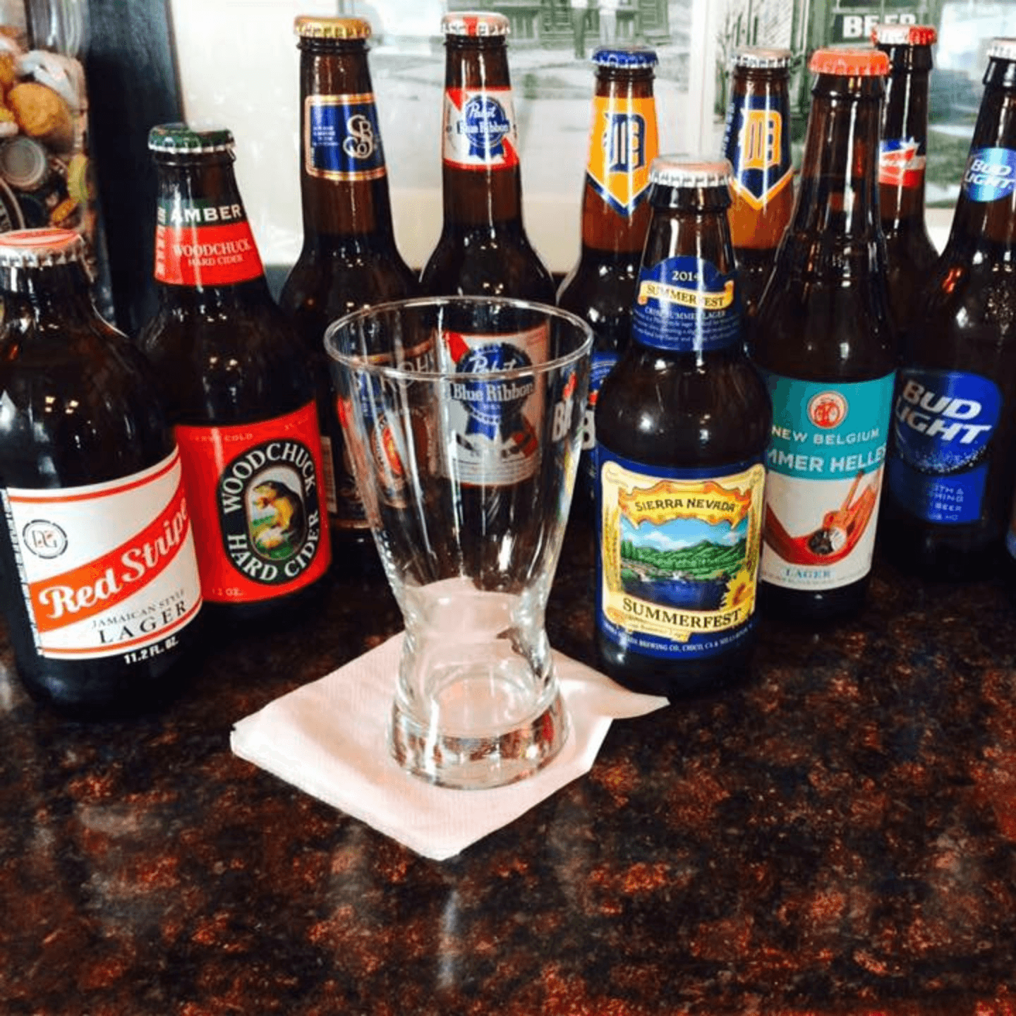 Happy Hour Specials 🍻3-6PM Daily