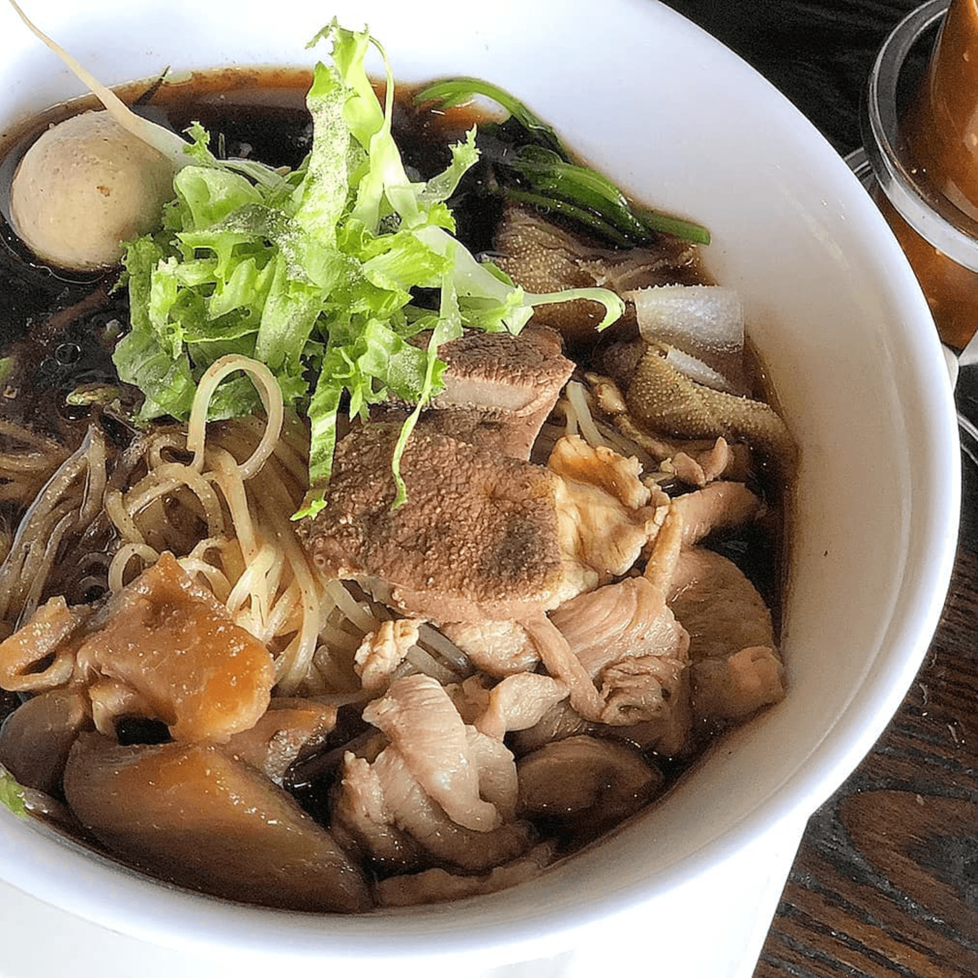 Wat Dong Moon Lek Noodle gallery image #2