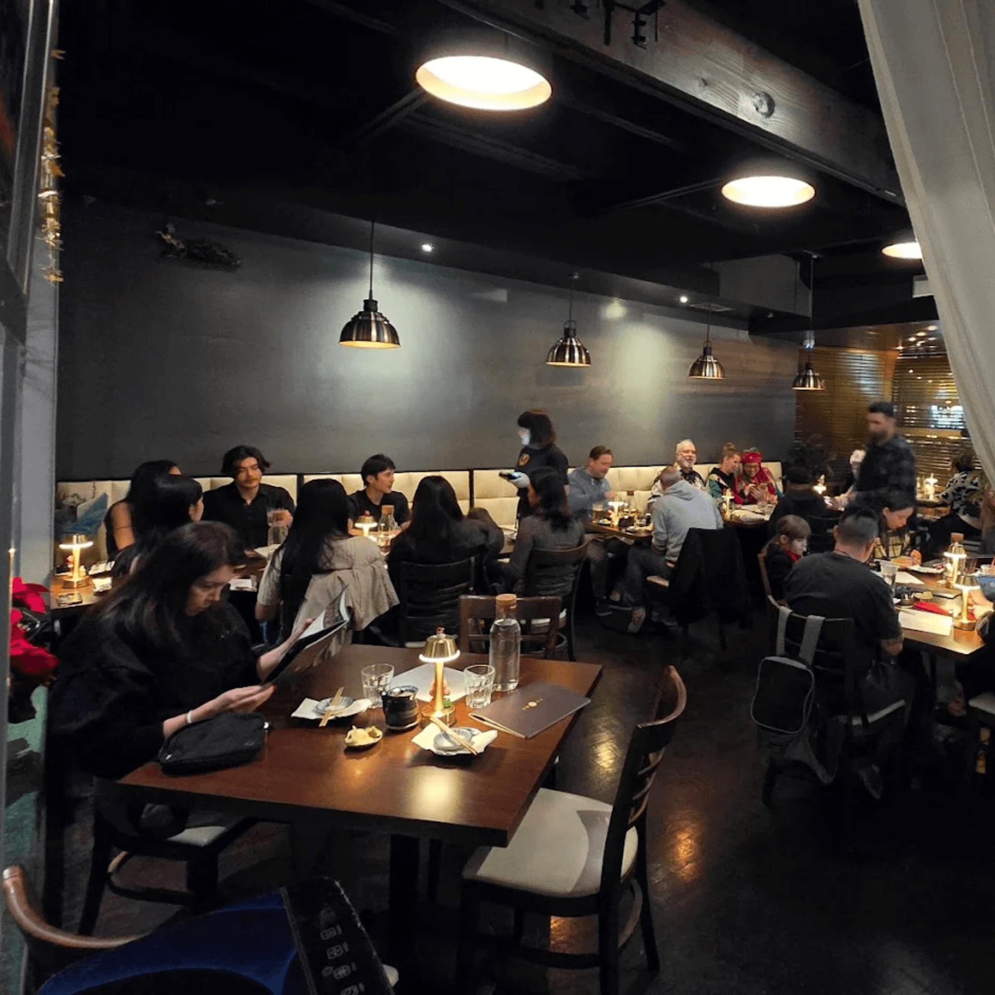 Mama M Sushi gallery image #7